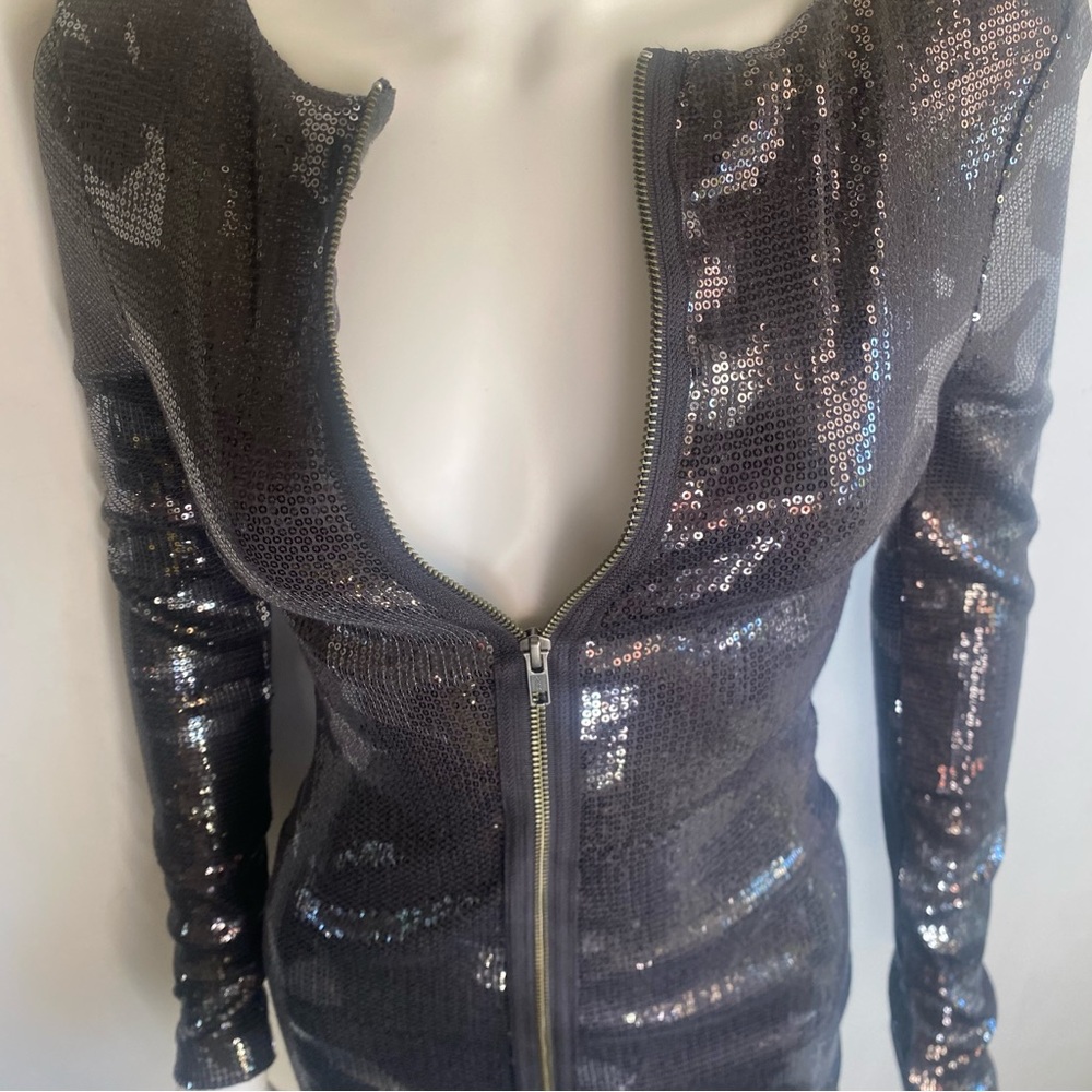 Cut 25 Sequin in Bodycon Dress